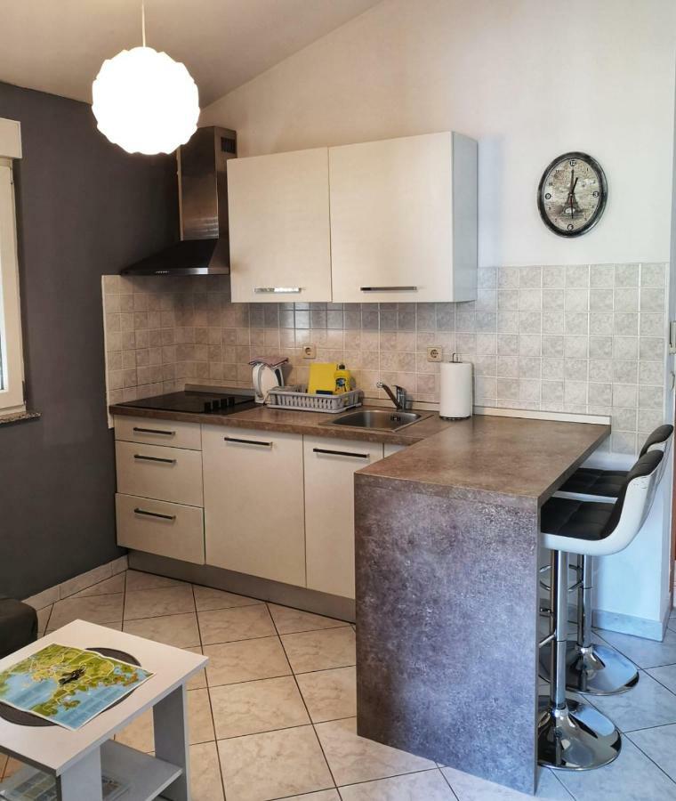 Apartment Ben Pola Esterno foto