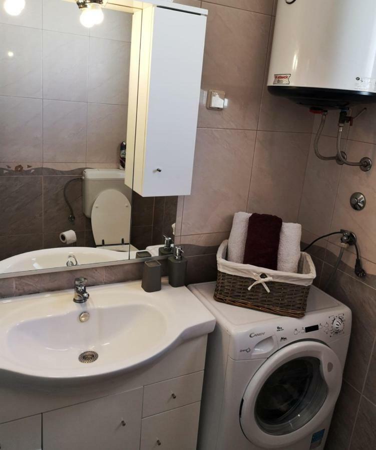 Apartment Ben Pola Esterno foto
